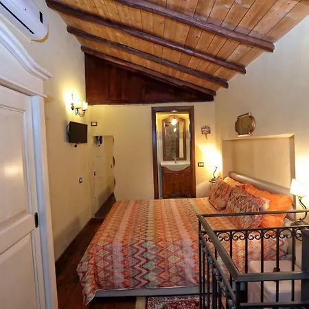 Al Castello Villa Brolo Exterior photo
